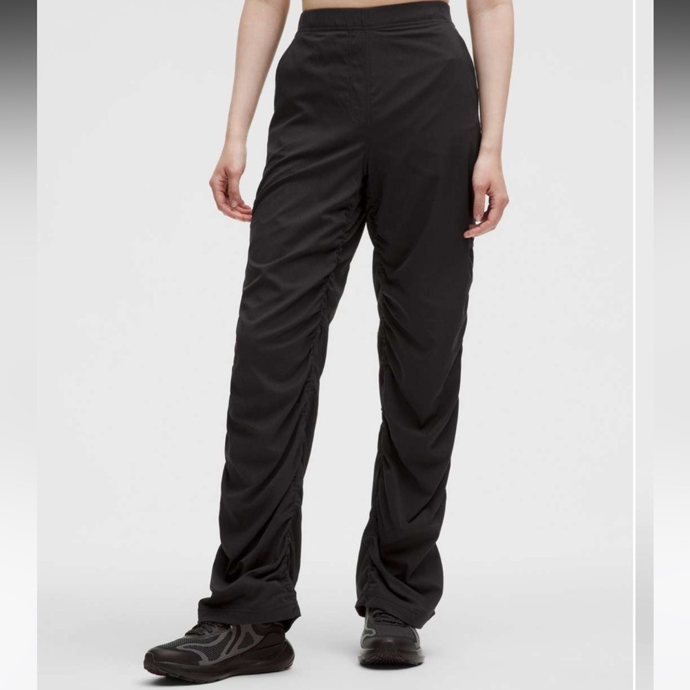 Lululemon Dance Studio Slim-Fit High-Rise Flared Pant‎ Black